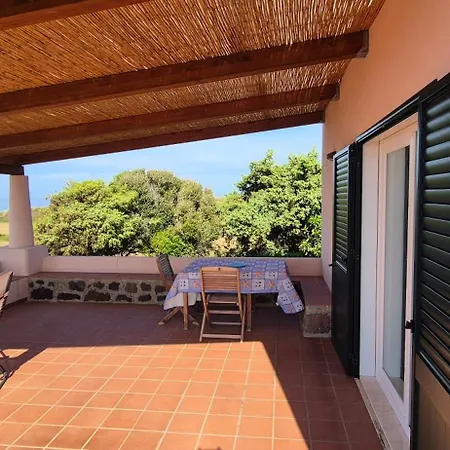 La Casa Sotto Le Stelle - Ustica Apartamento *