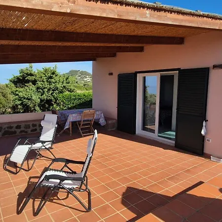 La Casa Sotto Le Stelle - Ustica *
