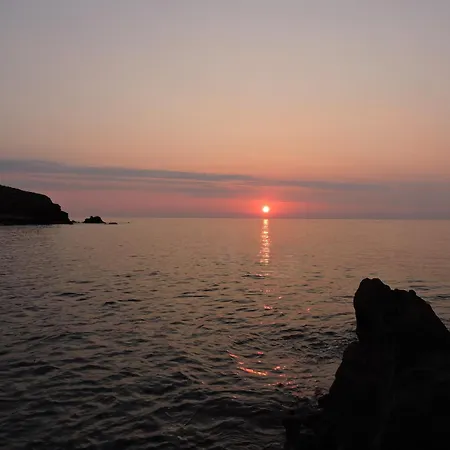 La Casa Sotto Le Stelle - Ustica Apartamento *